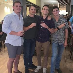 Meet your Posher, Blake